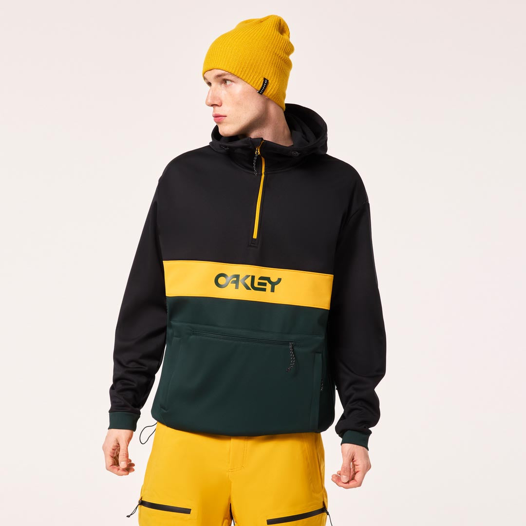Oakley TNP Nose Grab Softshell Hoodie 2024