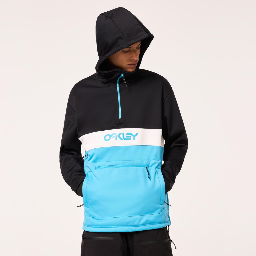 Oakley TNP Nose Grab Softshell Hoodie 2024